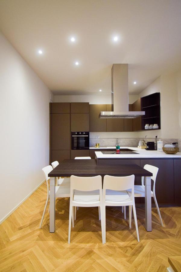 Sibilla Suite Apartment - Via Piella 14 Μπολόνια Εξωτερικό φωτογραφία