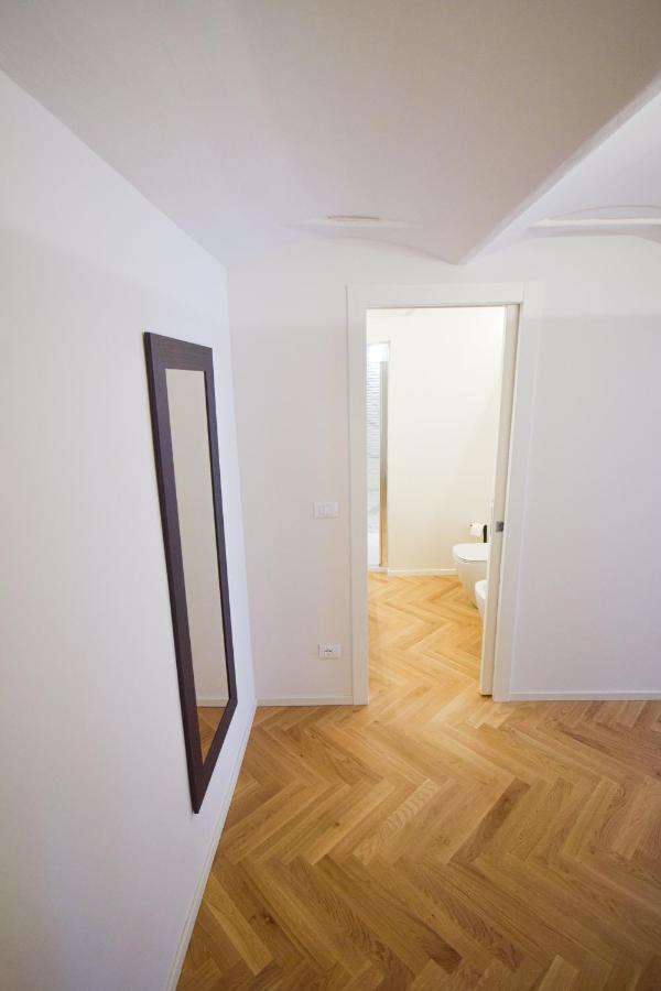 Sibilla Suite Apartment - Via Piella 14 Μπολόνια Εξωτερικό φωτογραφία